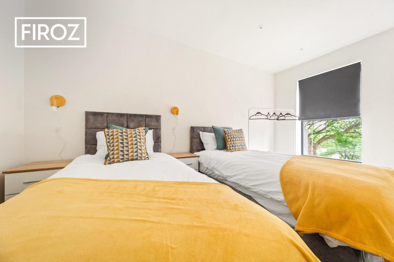 Spacious 4 Bedroom 3 Bath House For Families & Contractors With Free Parking, Fast Wi-Fi & Netflix By Firoz Property Management Leeds  Exteriör bild