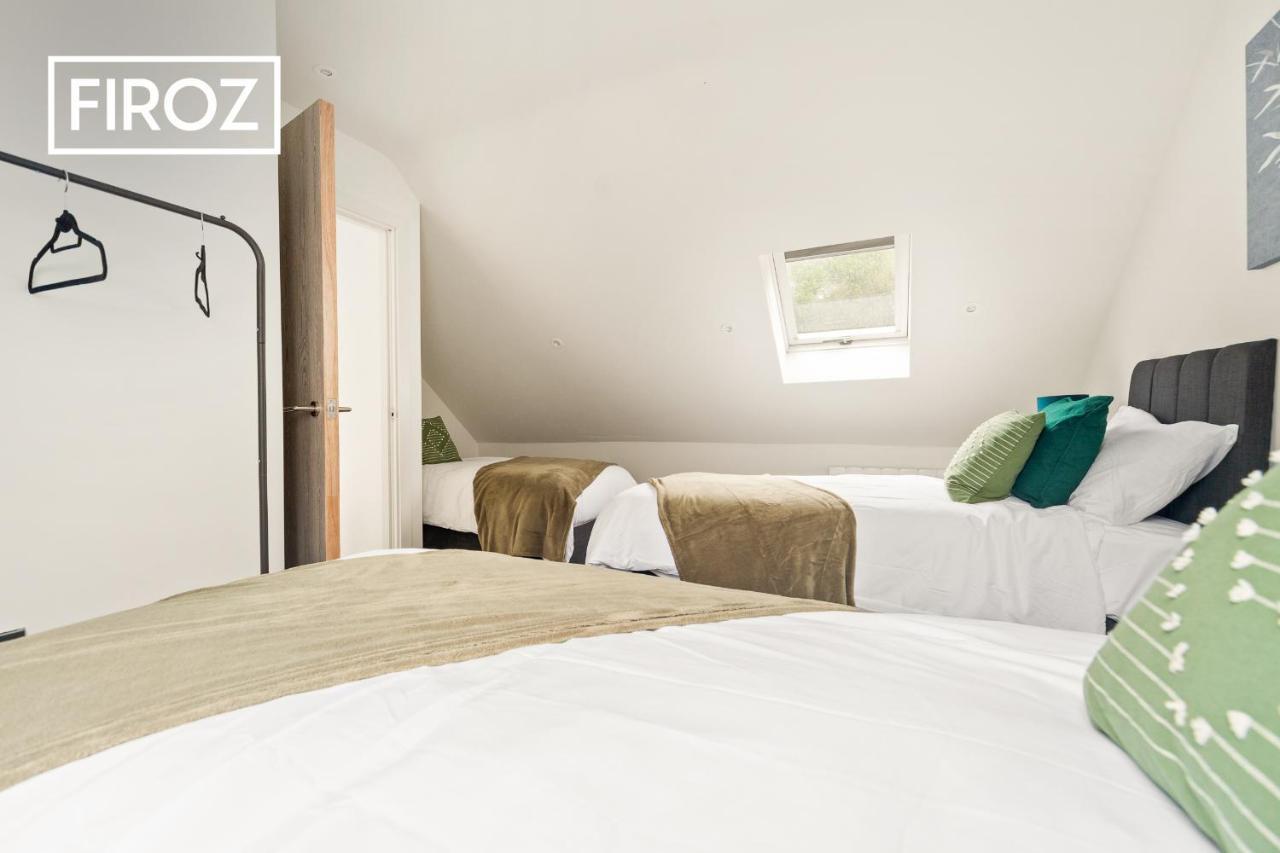 Spacious 4 Bedroom 3 Bath House For Families & Contractors With Free Parking, Fast Wi-Fi & Netflix By Firoz Property Management Leeds  Exteriör bild