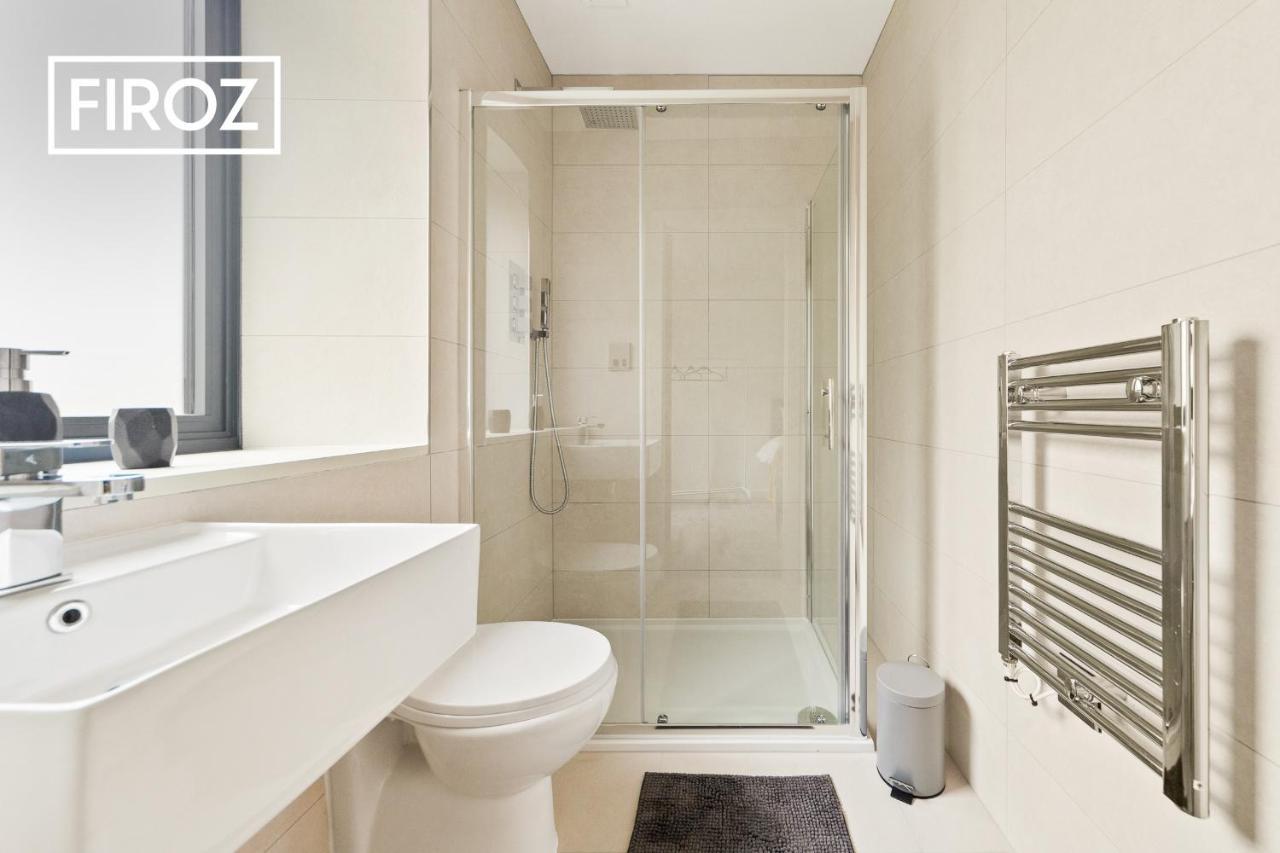 Spacious 4 Bedroom 3 Bath House For Families & Contractors With Free Parking, Fast Wi-Fi & Netflix By Firoz Property Management Leeds  Exteriör bild
