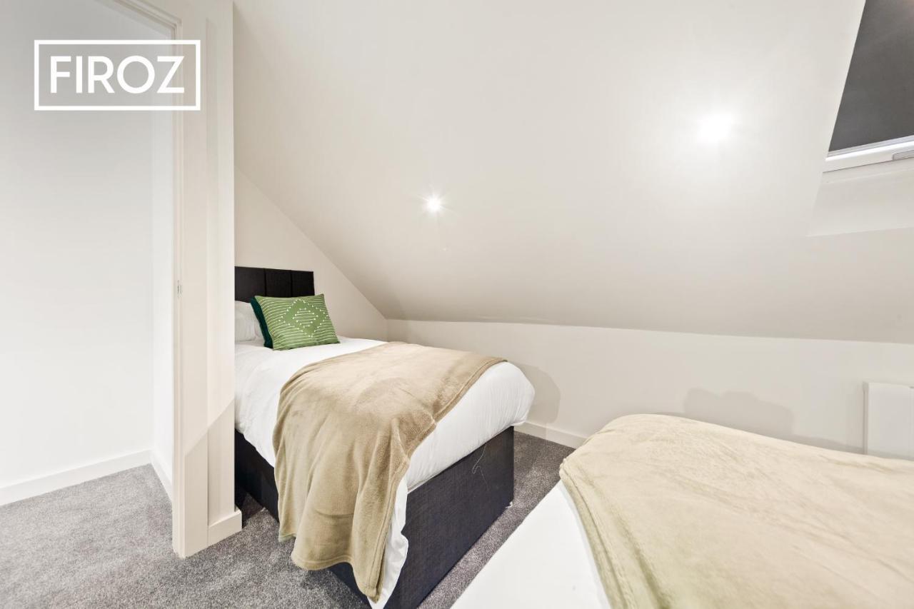 Spacious 4 Bedroom 3 Bath House For Families & Contractors With Free Parking, Fast Wi-Fi & Netflix By Firoz Property Management Leeds  Exteriör bild