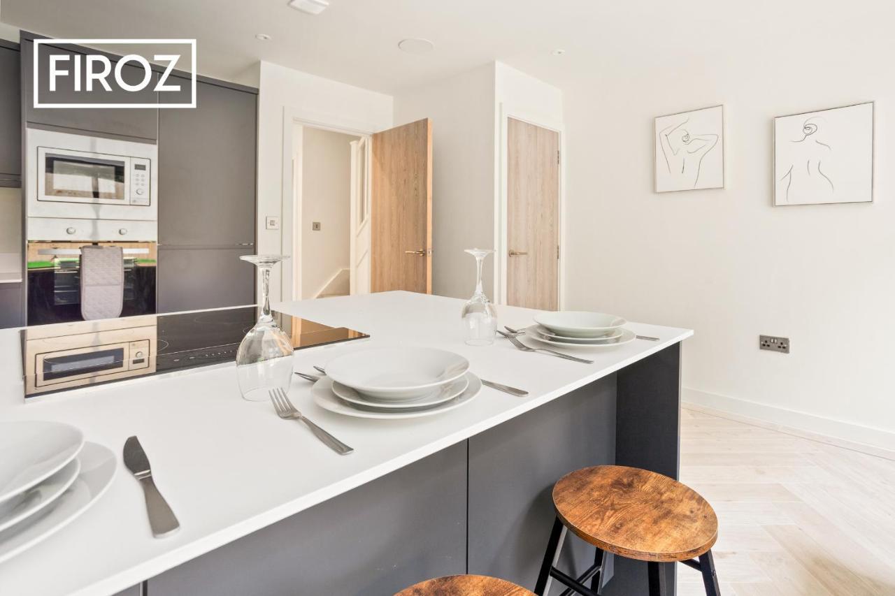 Spacious 4 Bedroom 3 Bath House For Families & Contractors With Free Parking, Fast Wi-Fi & Netflix By Firoz Property Management Leeds  Exteriör bild