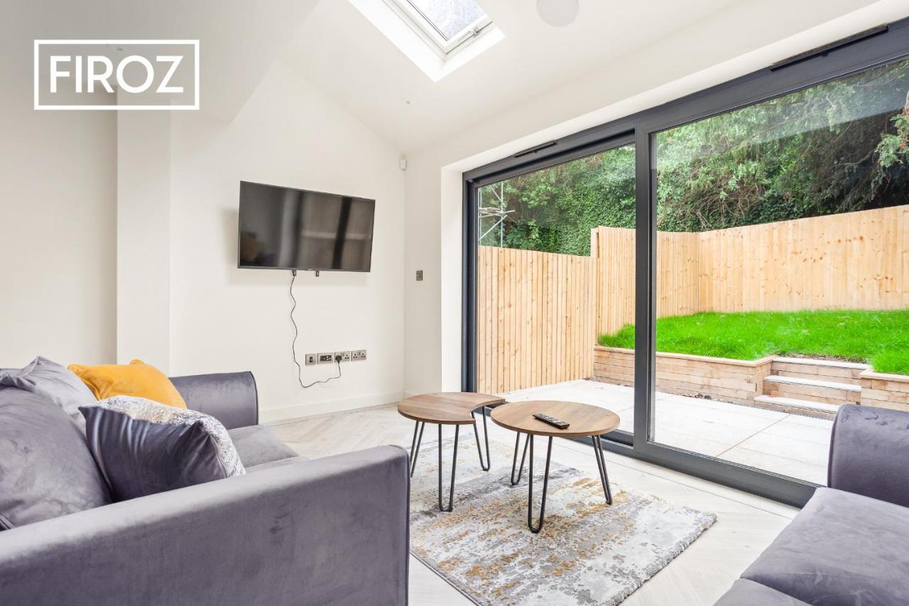 Spacious 4 Bedroom 3 Bath House For Families & Contractors With Free Parking, Fast Wi-Fi & Netflix By Firoz Property Management Leeds  Exteriör bild